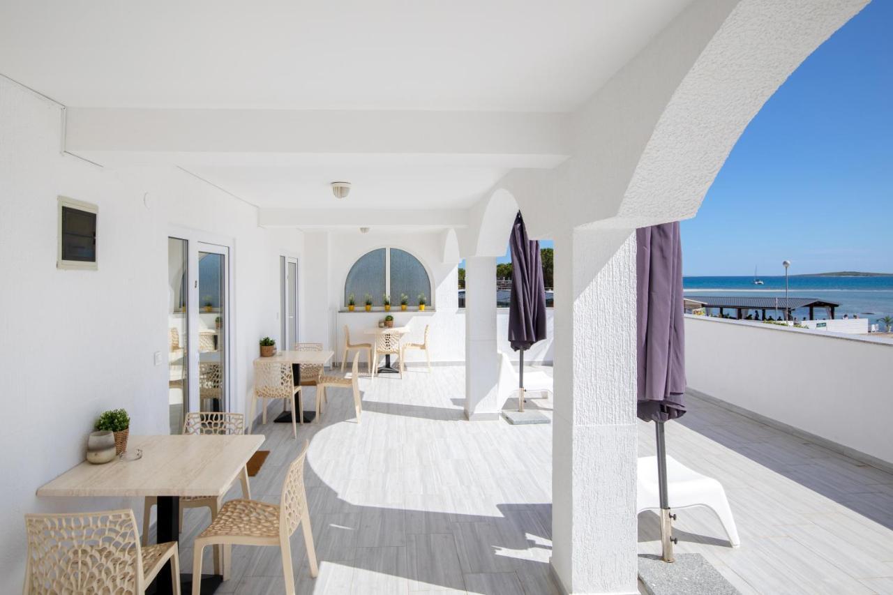 מדולין Apartments And Rooms Jakic מראה חיצוני תמונה
