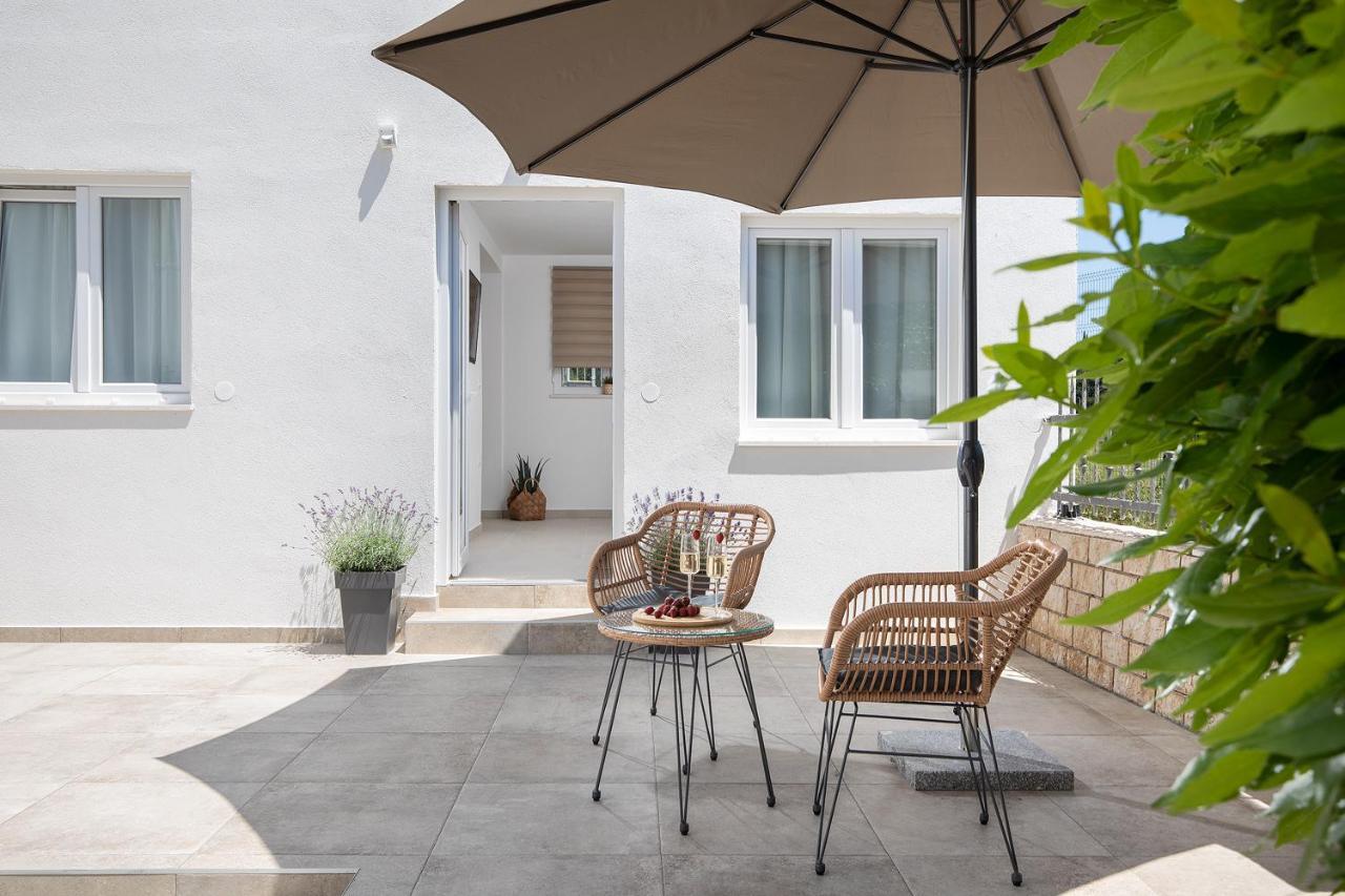 מדולין Apartments And Rooms Jakic מראה חיצוני תמונה
