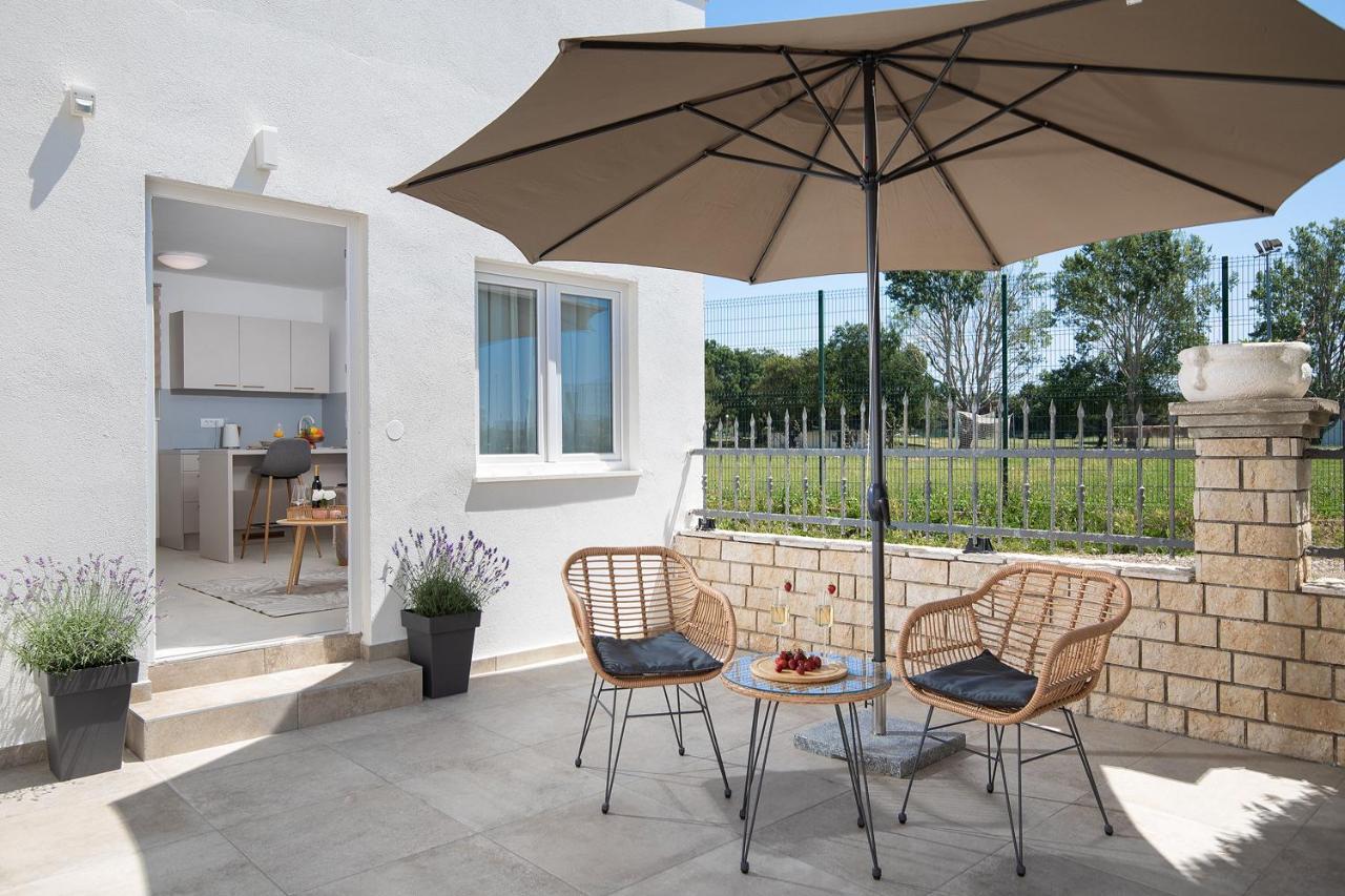 מדולין Apartments And Rooms Jakic מראה חיצוני תמונה