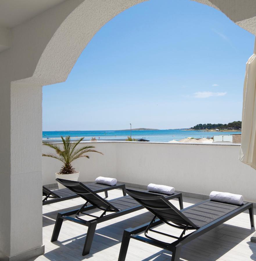 מדולין Apartments And Rooms Jakic מראה חיצוני תמונה
